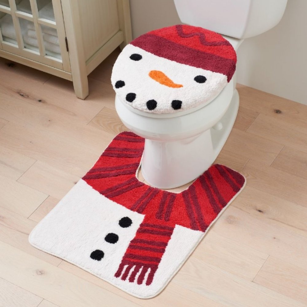 St. Nicholas Square Festive Contour Bath Rug & Toilet Lid Set - Snowman